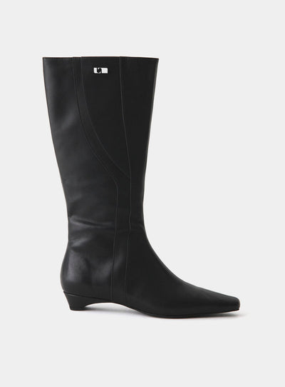 MAVE BLACK BOOTS