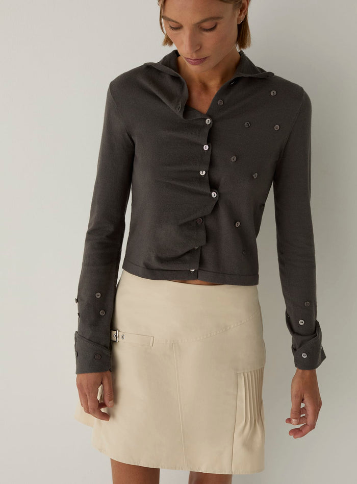 FIA GREY BUTTONED CARDIGAN
