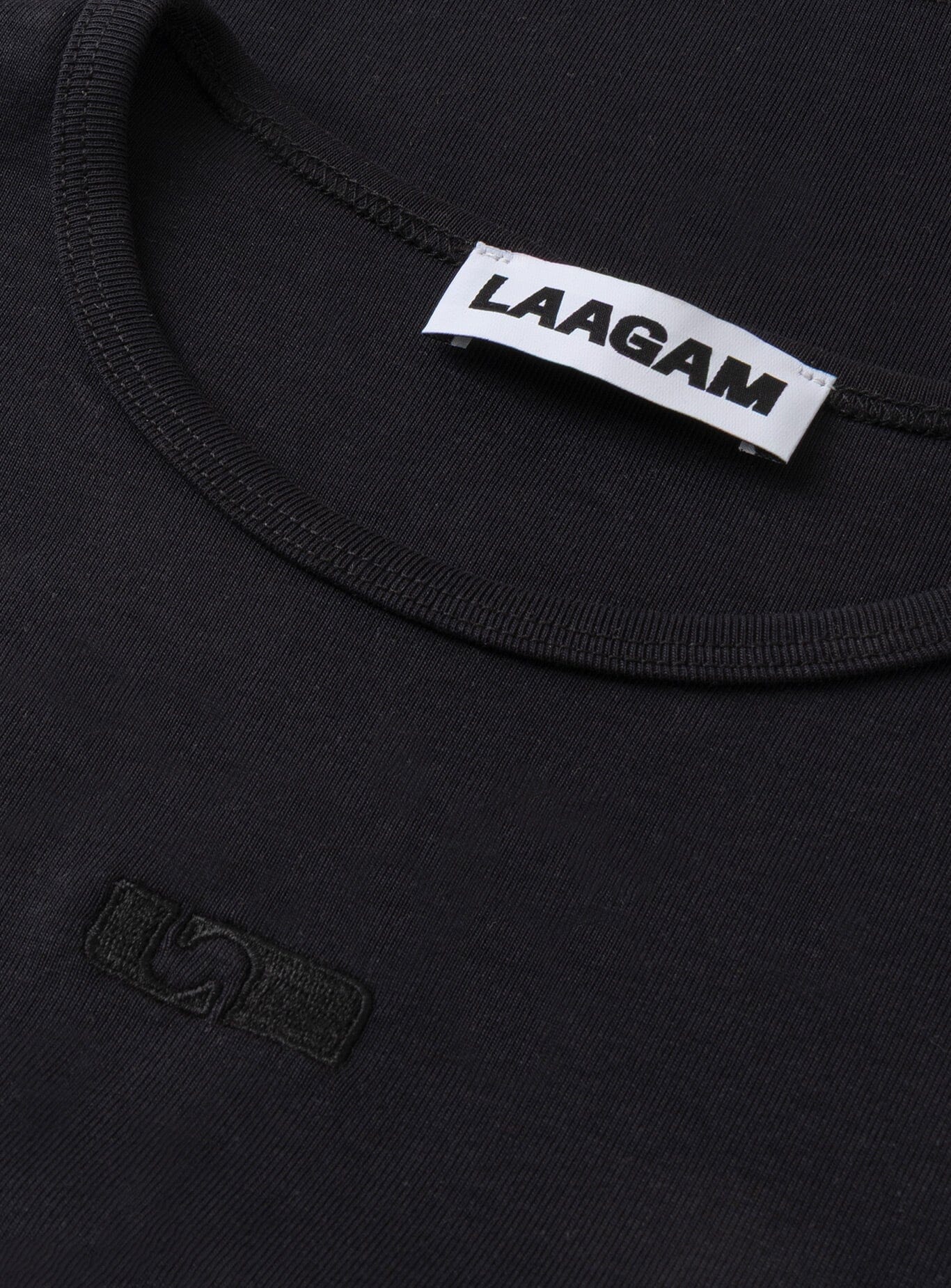 BLACK EMBROIDERED LOGO T-SHIRT