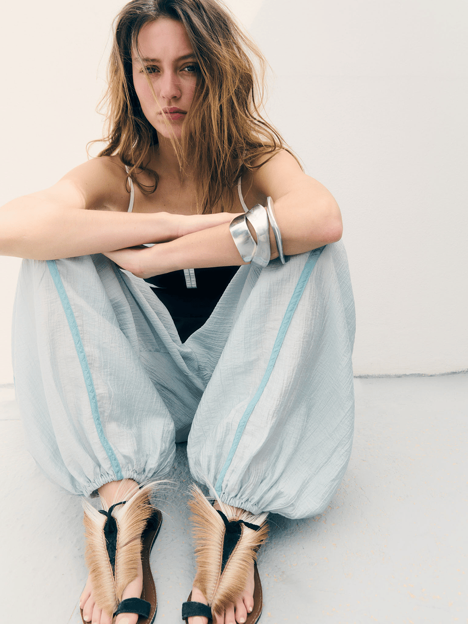 CLOVE BLUE BALLOON PANTS