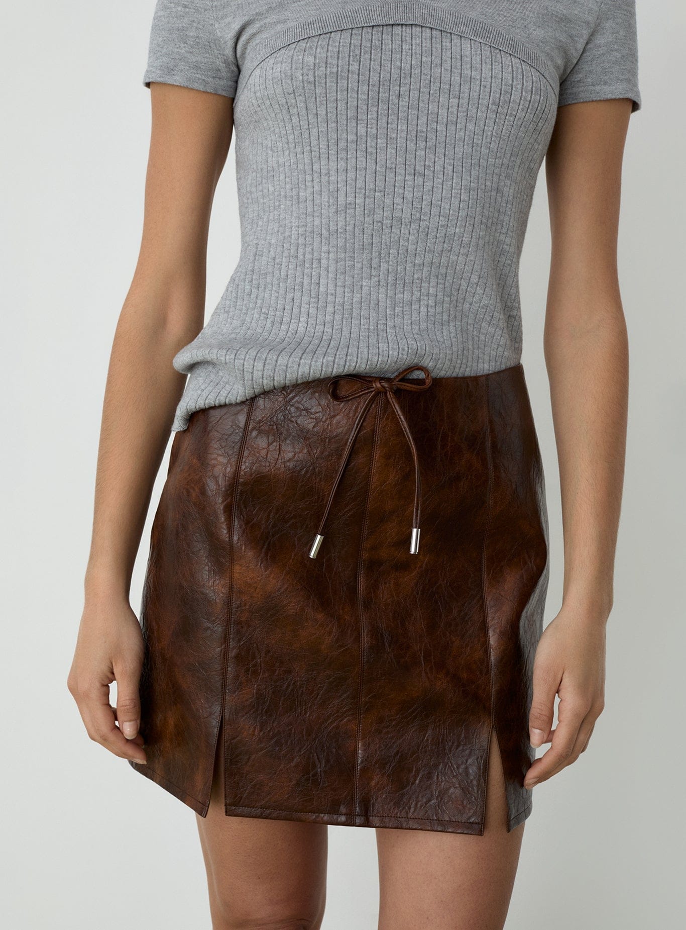 JUNA BROWN SHORT SKIRT