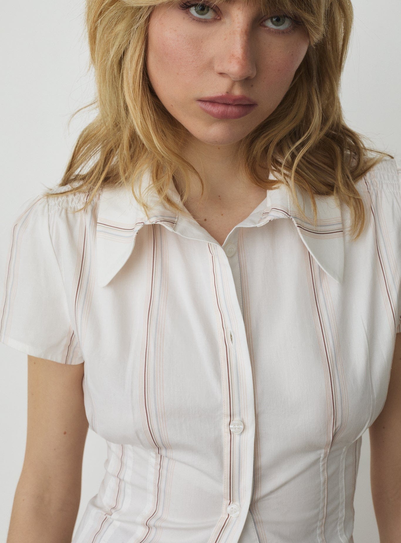 ARLIE WHITE SHORTSLEEVE SHIRT