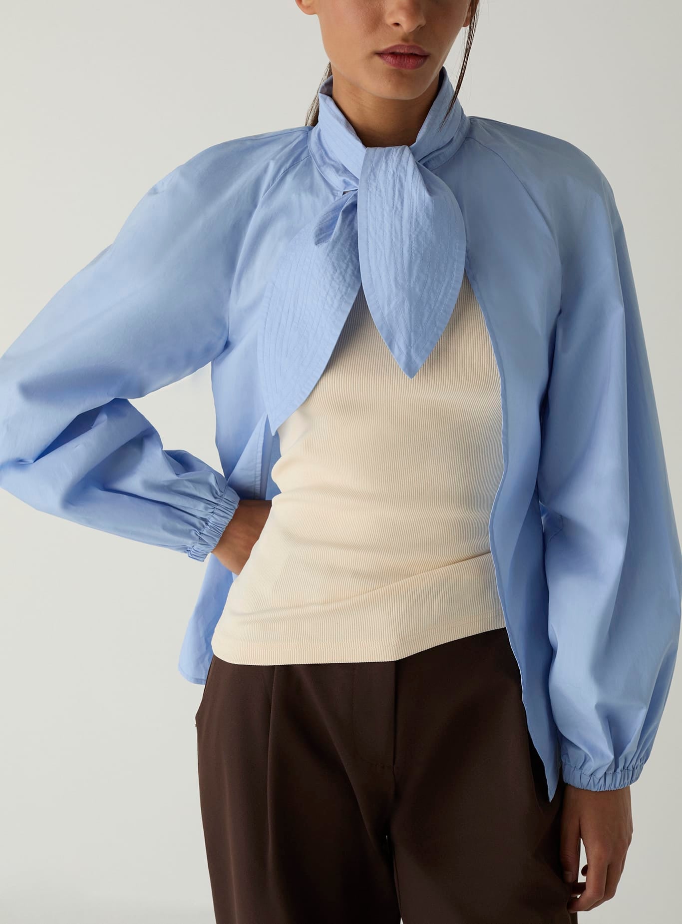 ASTER BLUE TIE BLOUSE