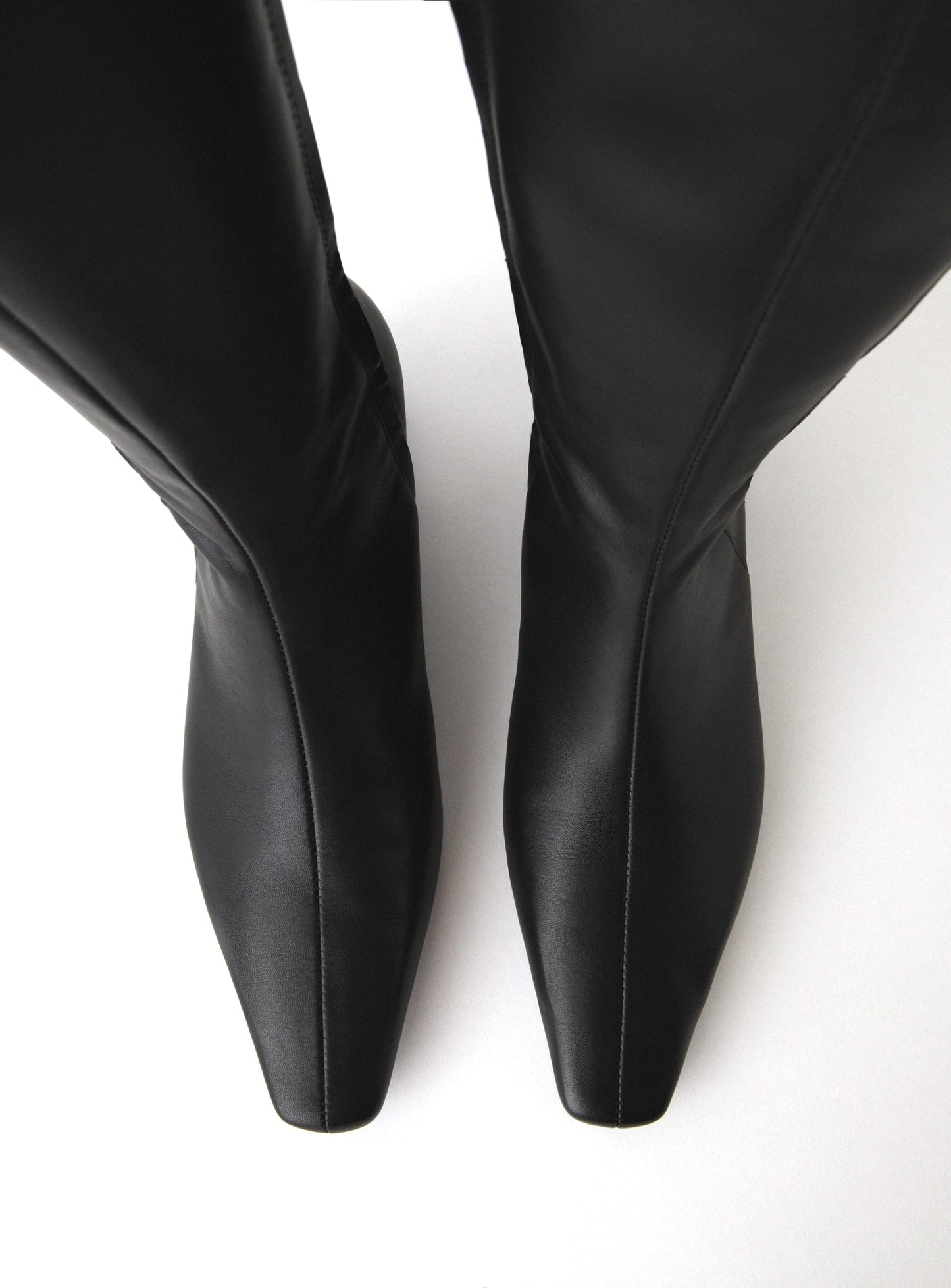 MAVE BLACK BOOTS
