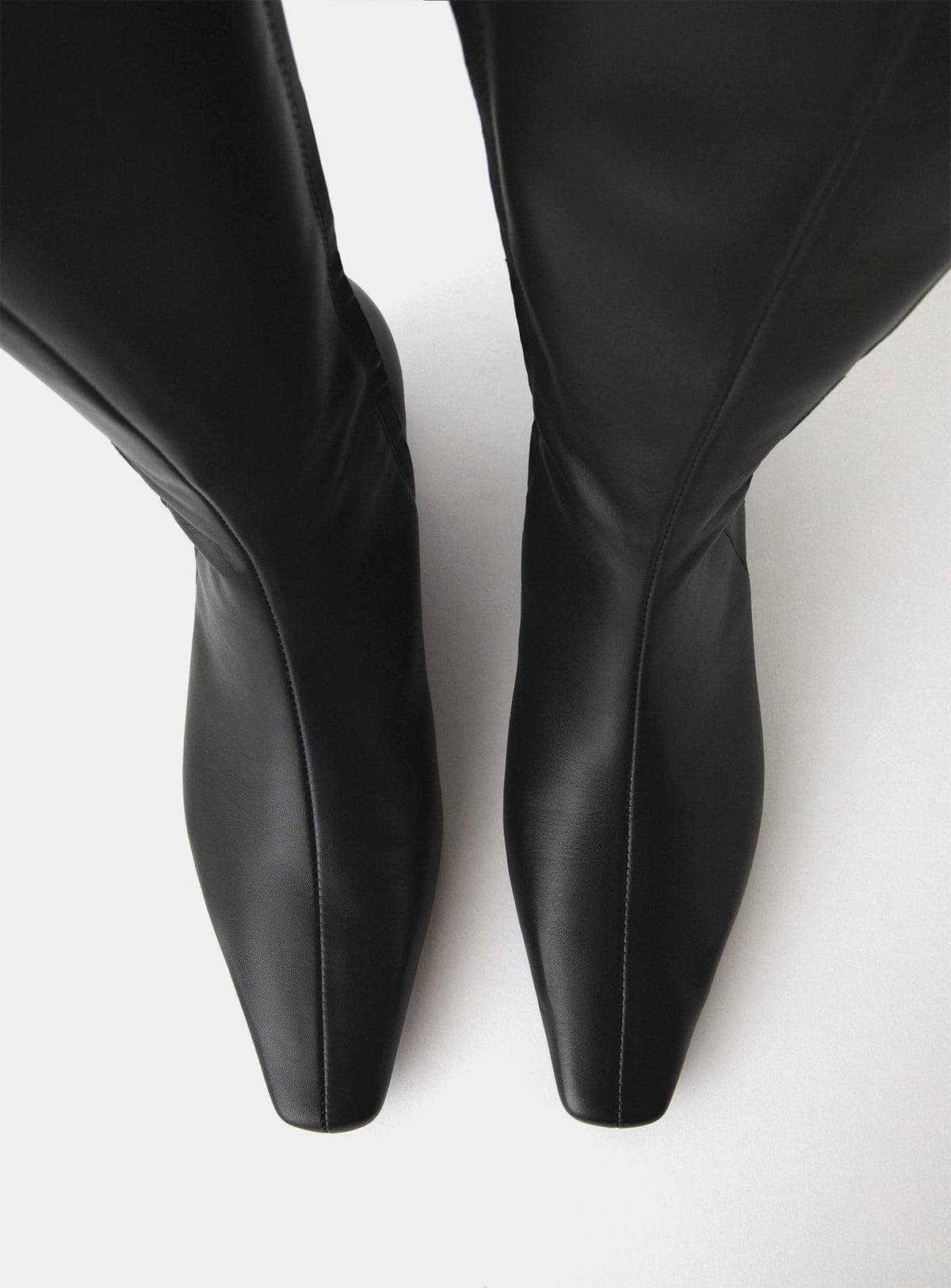 MAVE BLACK BOOTS