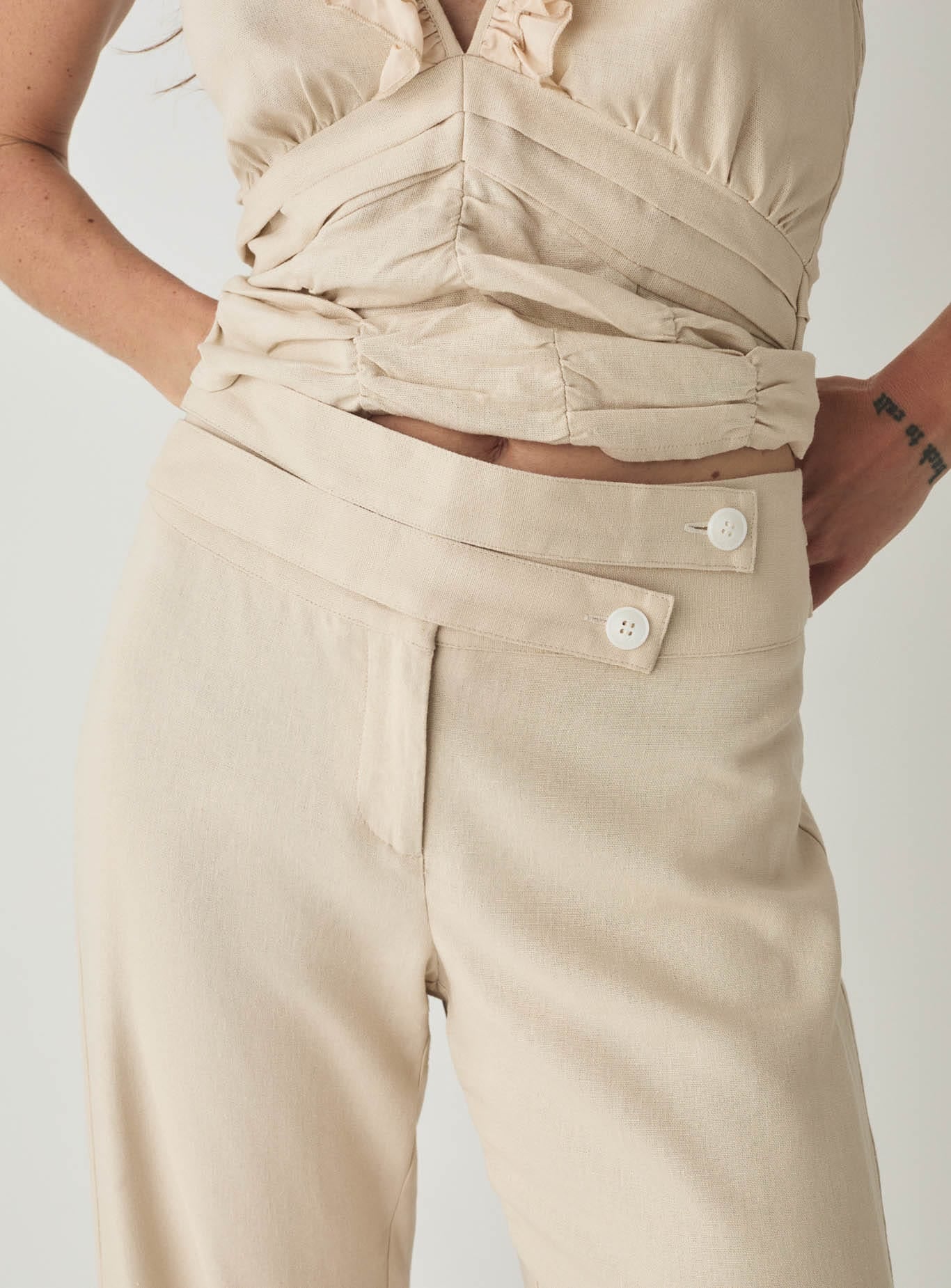 CAMILA ECRU LINEN PANTS