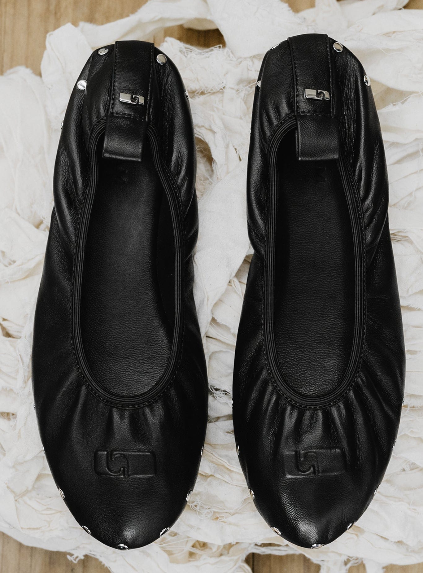 PLIÉ BLACK STUDS BALLERINA