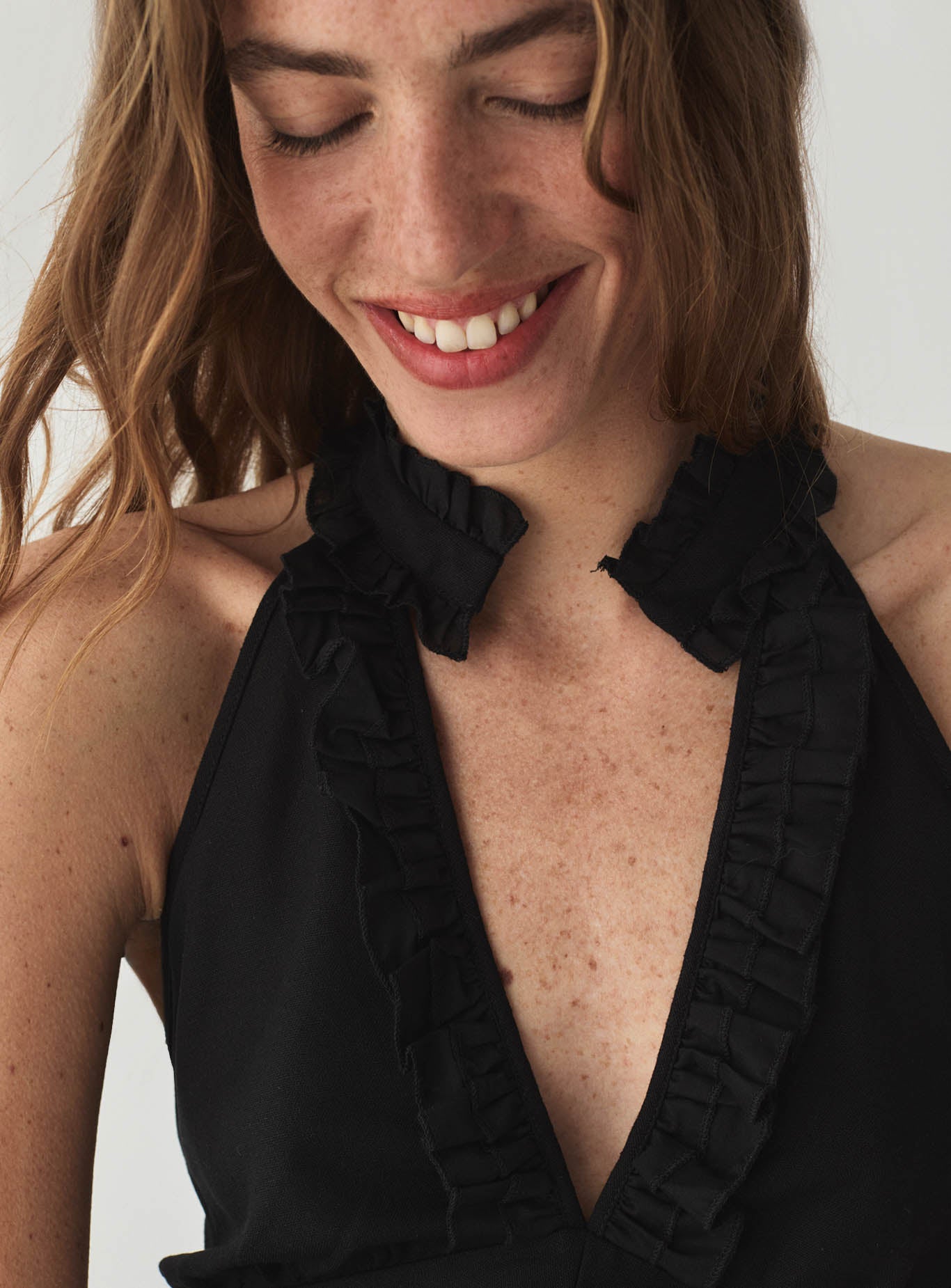 DORA BLACK RUCHED LINEN TOP