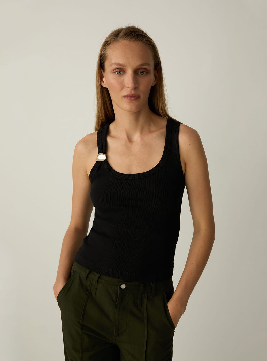 EDEN BLACK TANK TOP