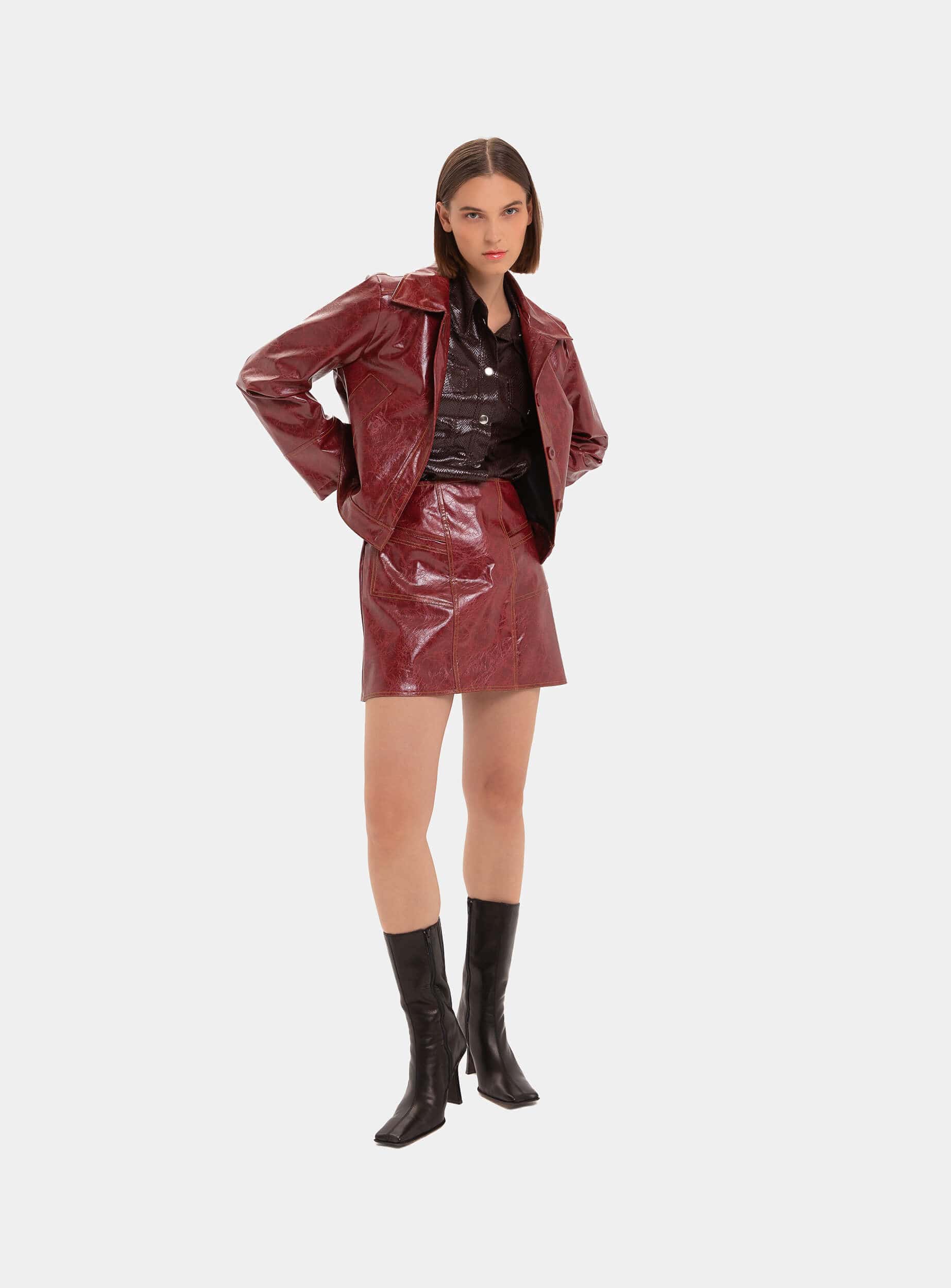 Burgundy leather clearance skirt zara