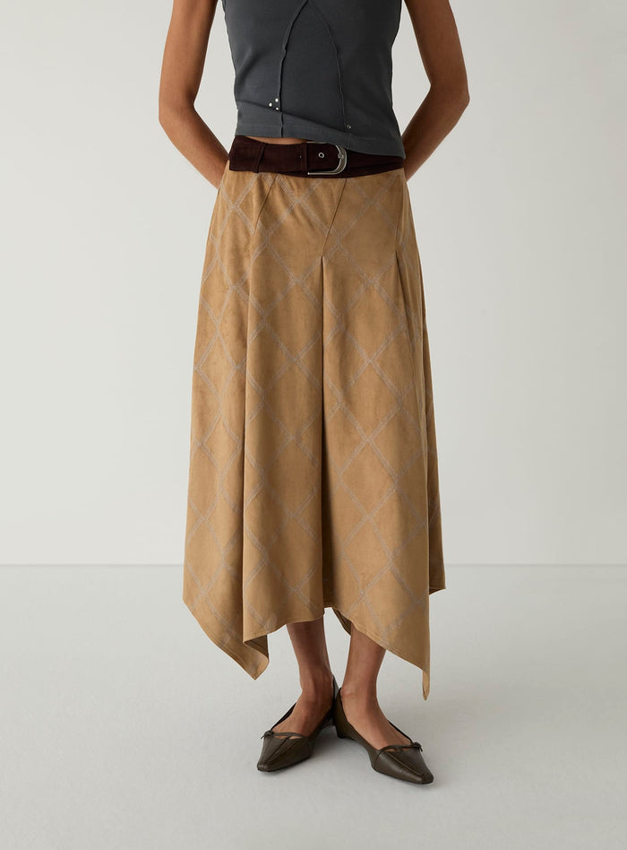 TYLA CAMEL EMBROIDERED MIDI SKIRT