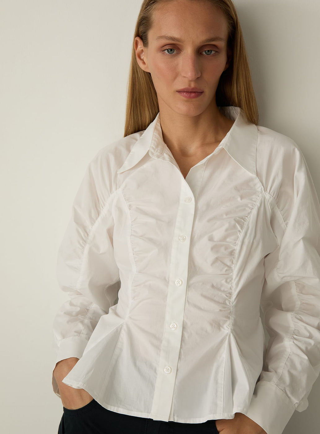 BELLEVILLE WHITE RUCHED SHIRT