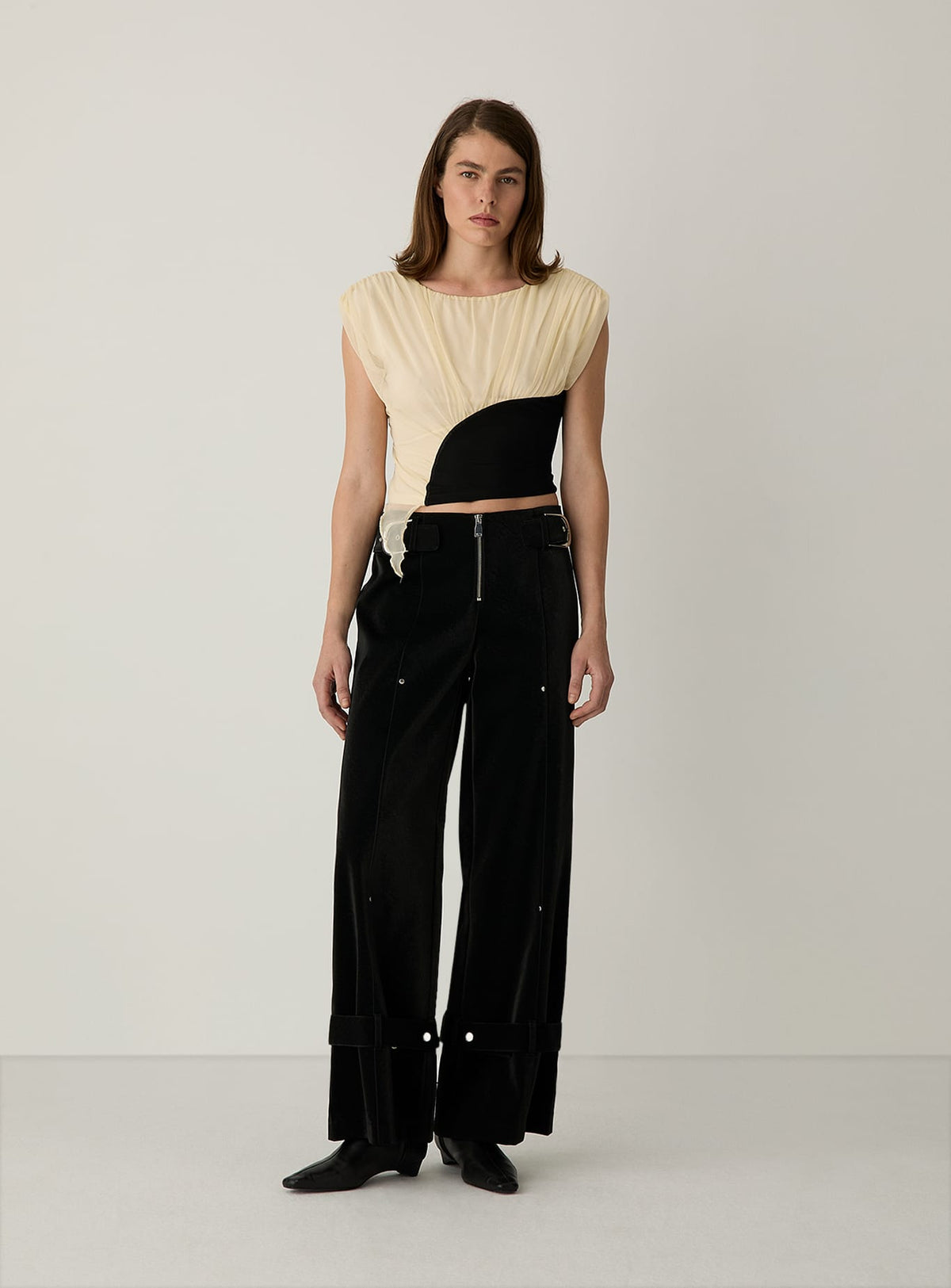 GEMINI ECRU DRAPED TOP