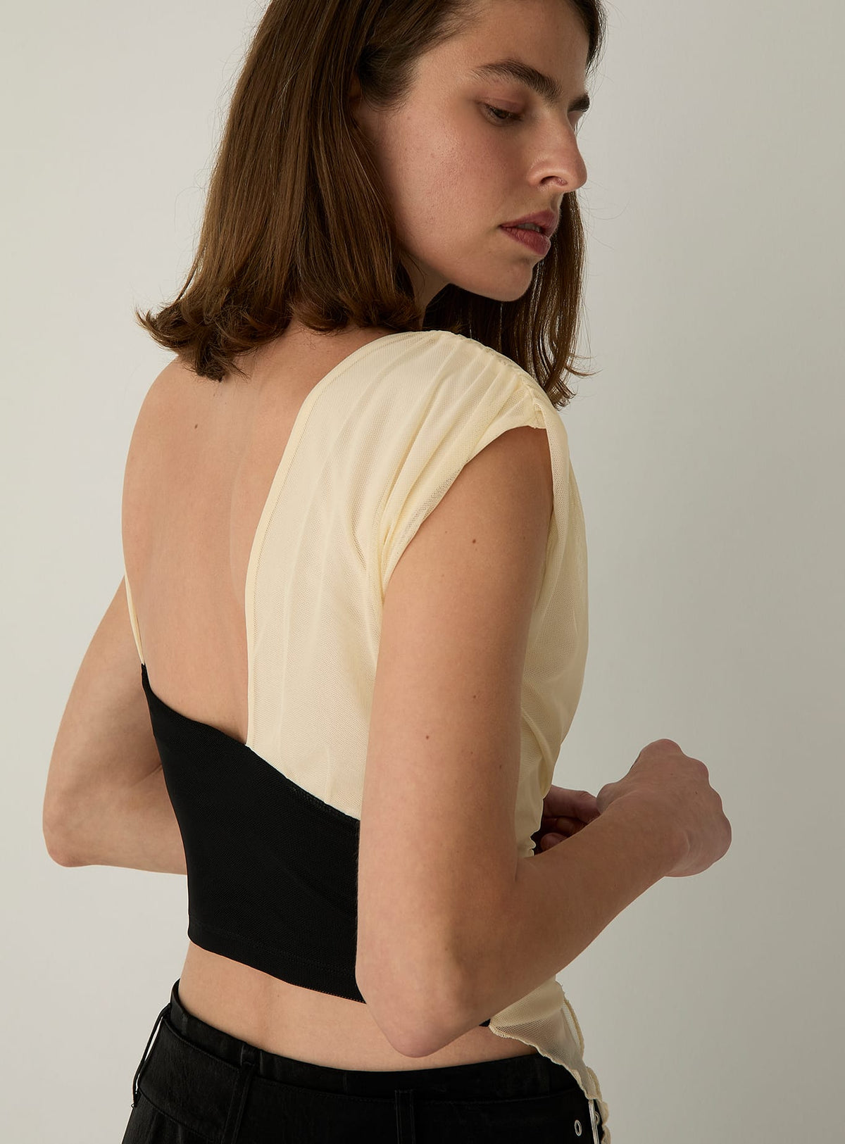 GEMINI ECRU DRAPED TOP