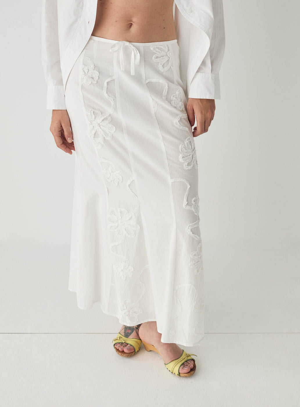 LILA WHITE MIDI SKIRT