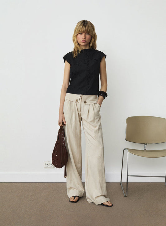 MELANI BLACK ASYMMETRIC BLOUSE