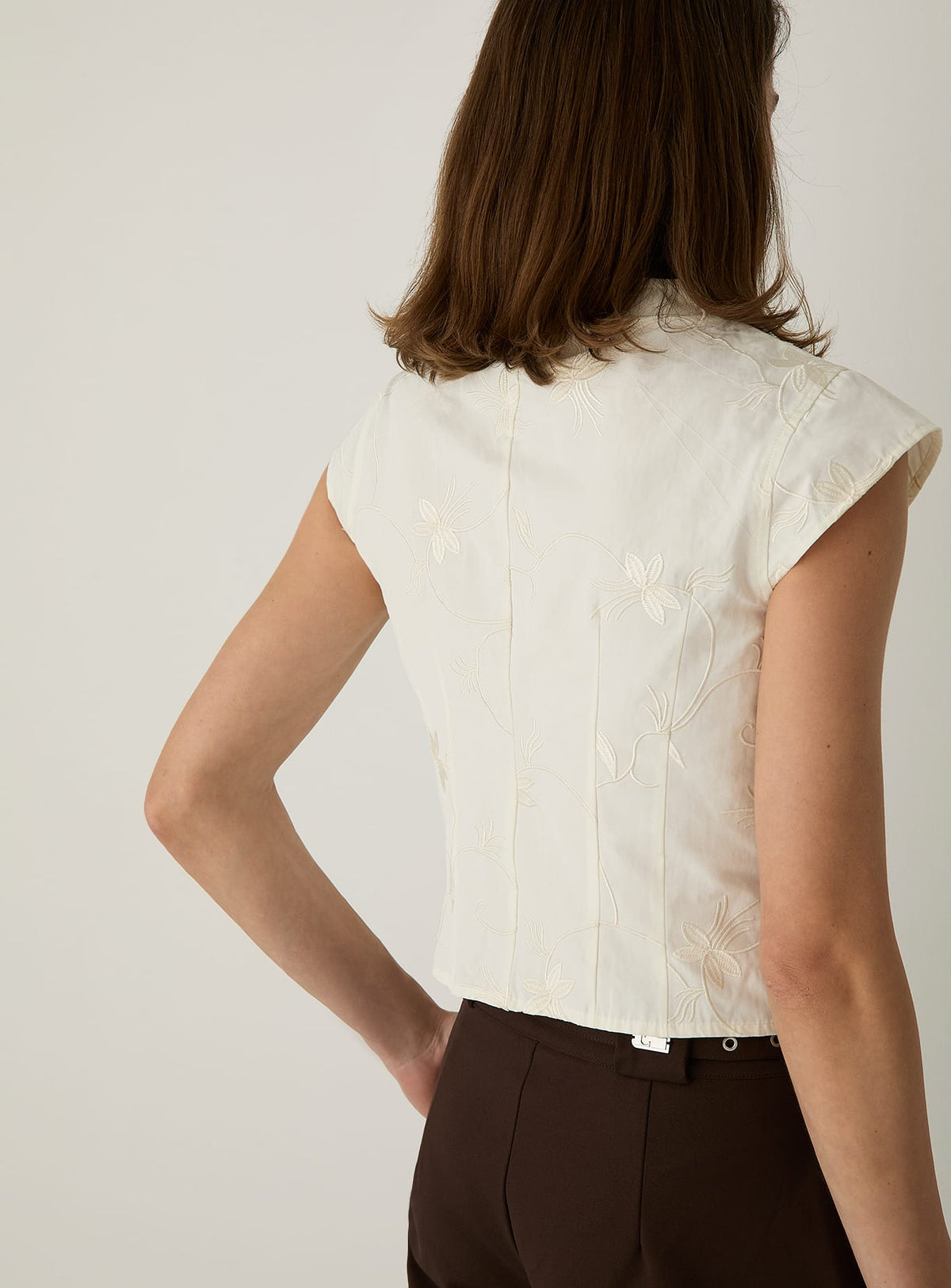 MELANI WHITE ASYMMETRIC BLOUSE