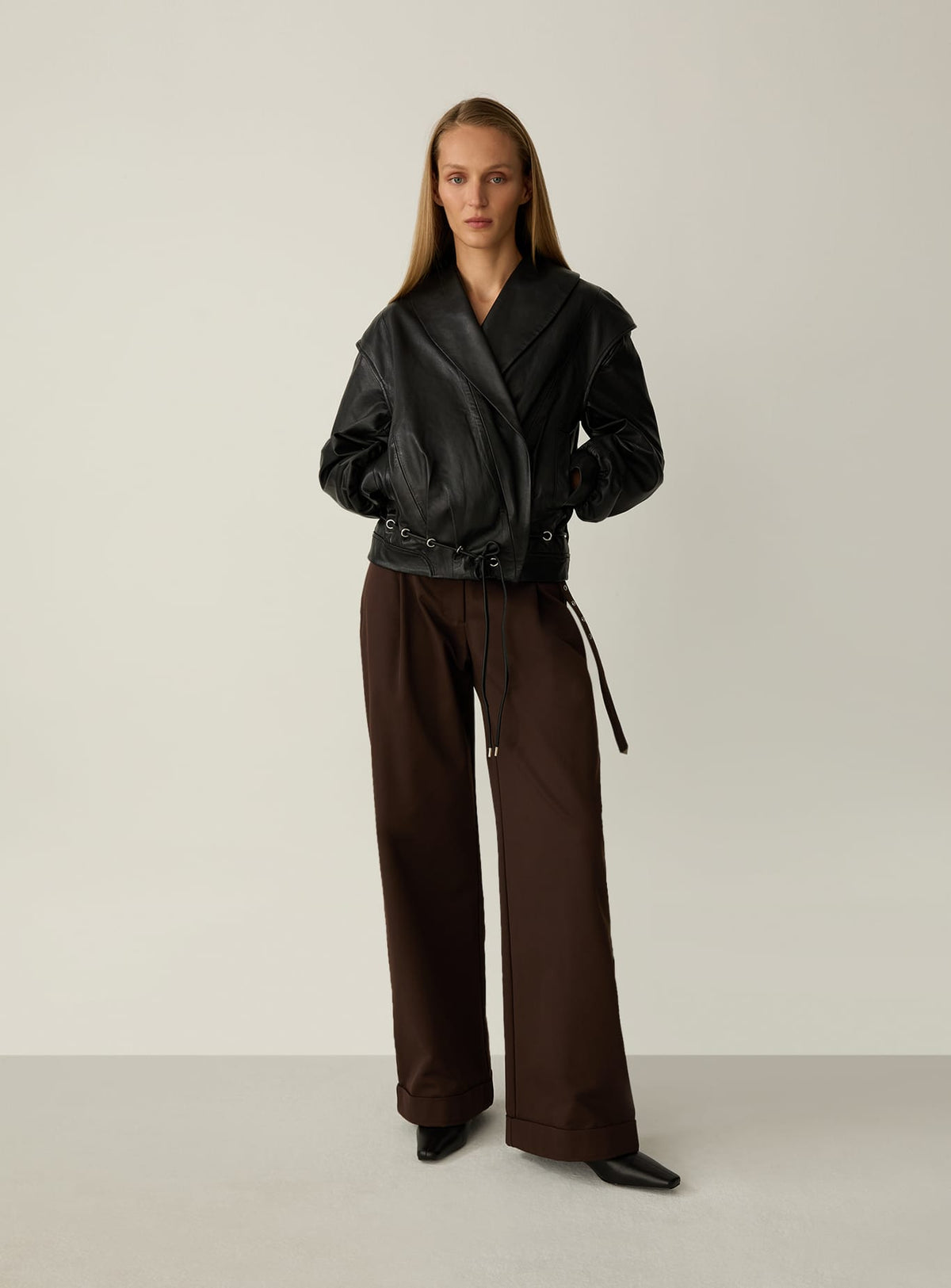 VALEA BROWN PANTS