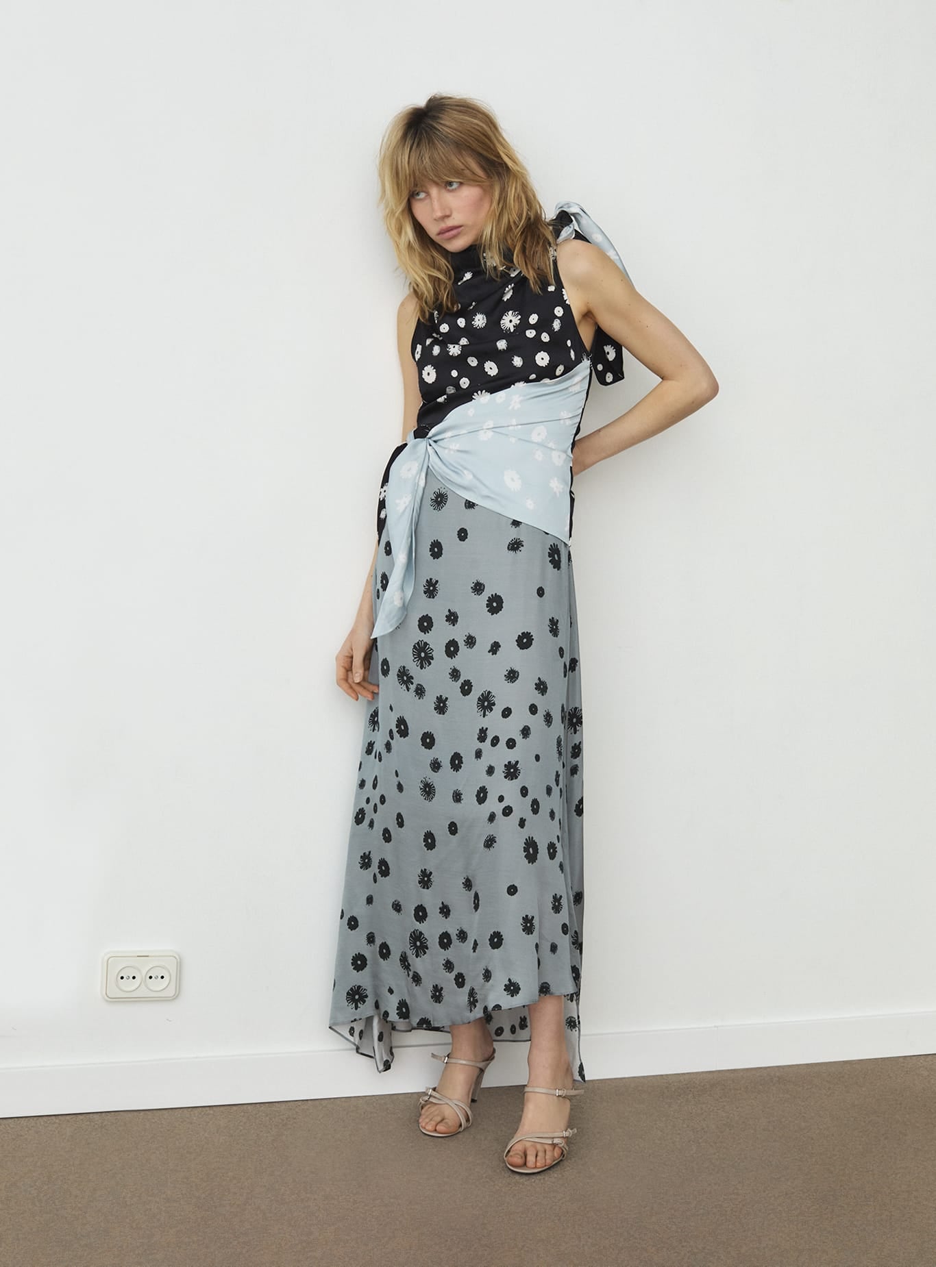 YANET WRAPPED GREY MIDI DRESS