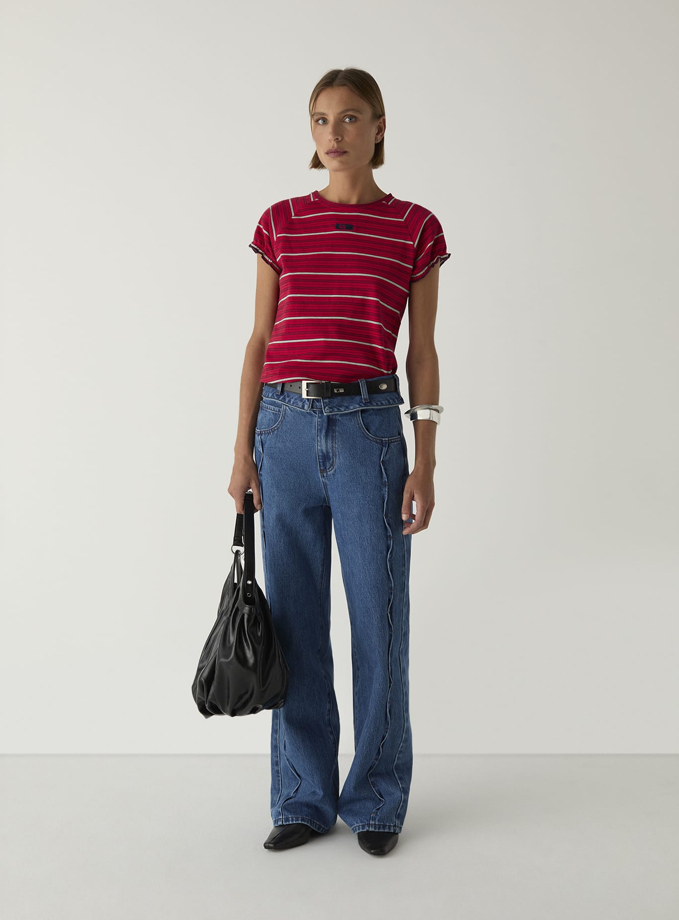 ZAIRA RED EMBROIDERED LOGO T-SHIRT
